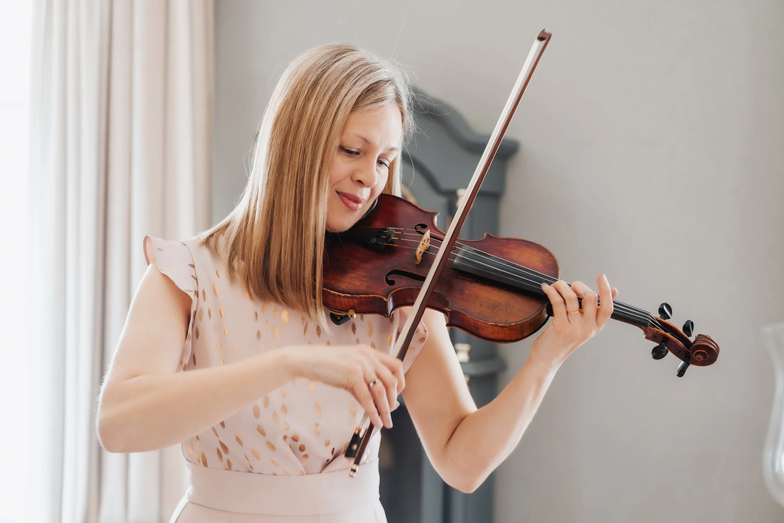 Dove Strings