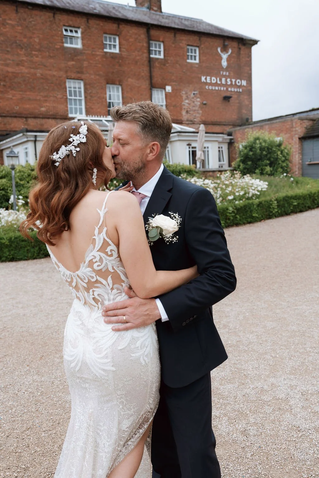 affordable wedding venue derbyshire